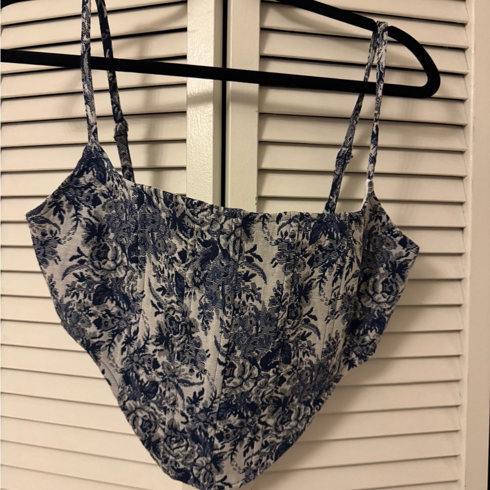 Fashion nova cropped corset top